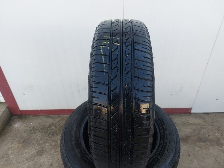 75 lei bucata! Set anvelope VARA 175 65 15 Bridgestone! 7 mm