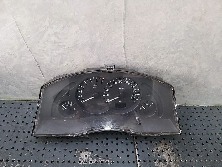 Ceasuri bord benzina opel meriva a x03 110080161004 13118590cl