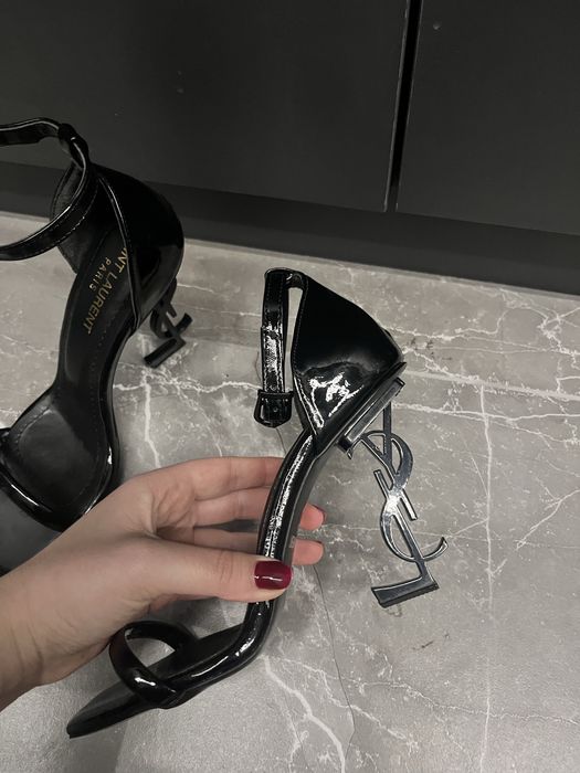 Дамски Сандали YSL