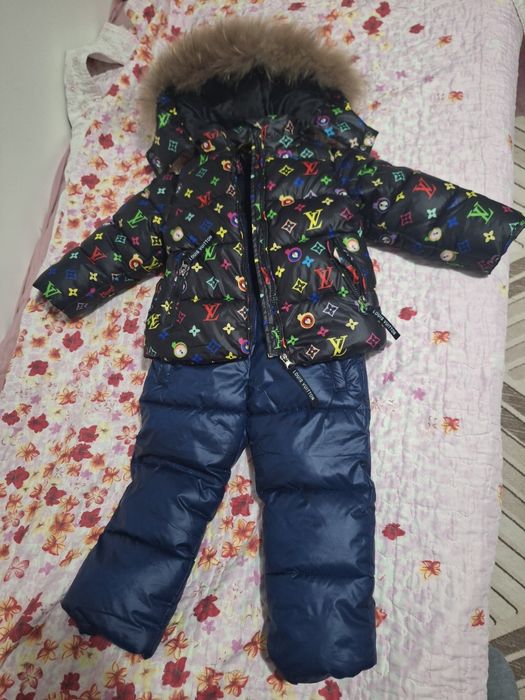 Продам комбинезон