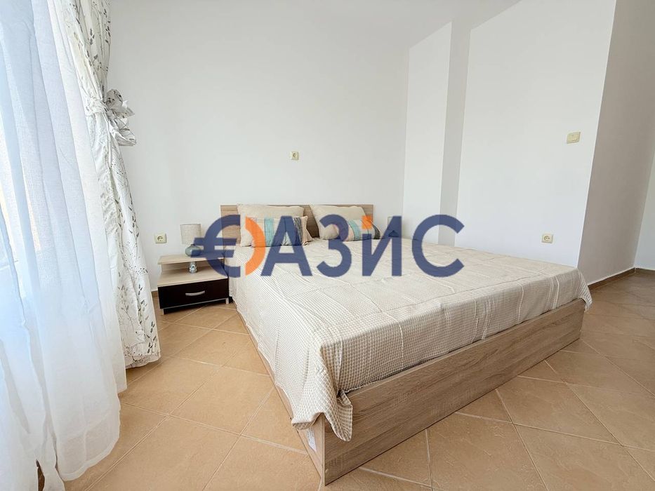 Продава се Тристаен апартамент в к.к. Слънчев бряг - 84 кв.м за 583 €/кв.м - Снимка #11