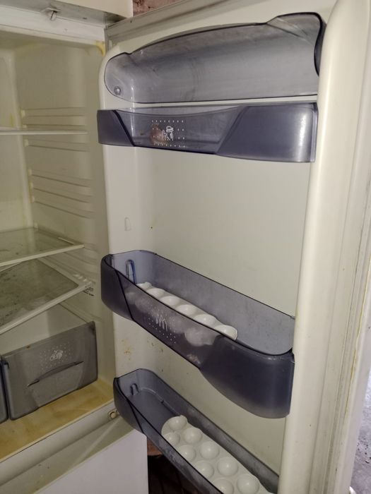 Холодильник   бирюса