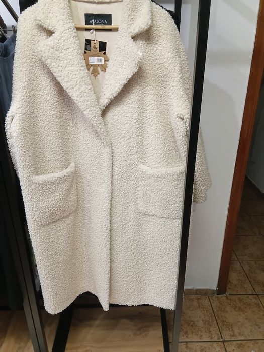 Продам женское пальто