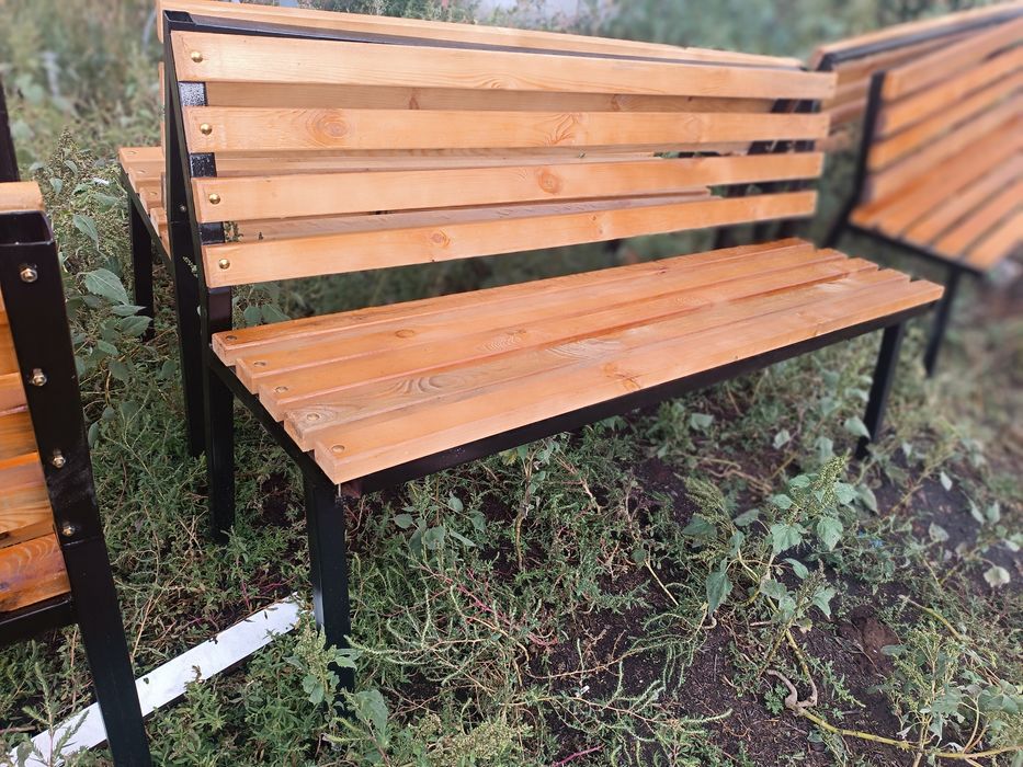 Лавочки со спинкой