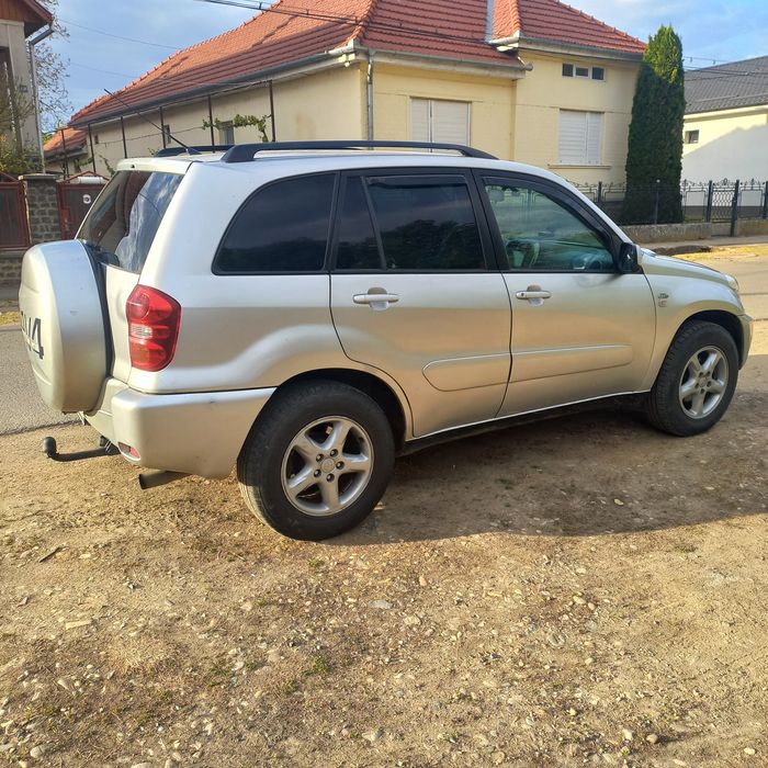 TOYOTA RAV4 2004 — imagine 2