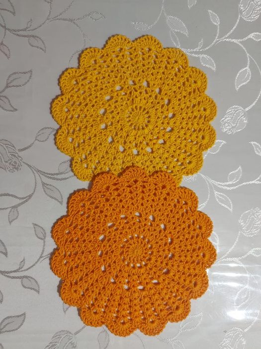 Салфетки под оорячее, под вазы, как декор