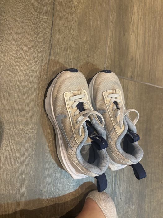 Маратонки Nike