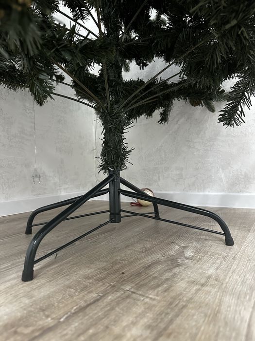 Искусственная литая ёлка