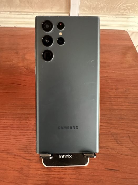 Samsung galaxy s22 ultra 12/512 snapdragon