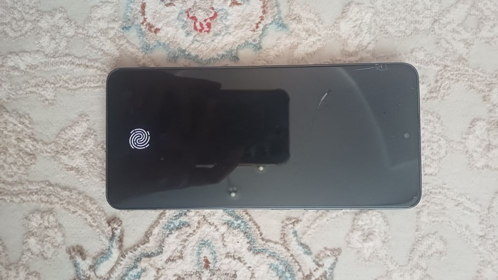 Телефон Oppo Reno  13 F