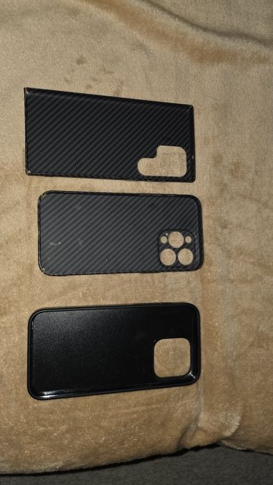 Huse Samsung S22 Ultra si Iphone 15 Pro Max