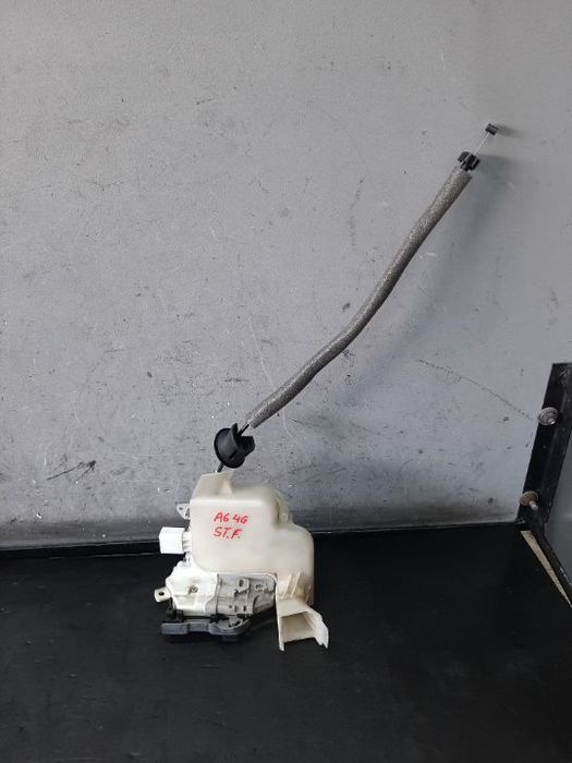 Broasca usa stanga fata audi a6 c7 avant 4g5 4gd 8j1837015f
