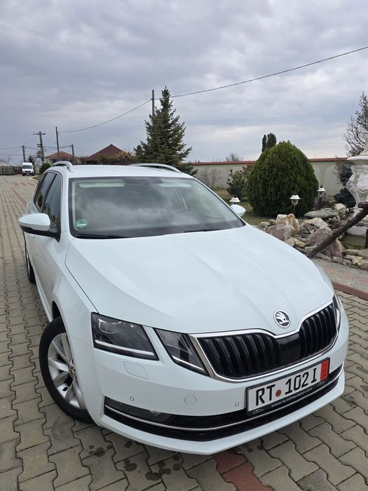 Skoda Octavia / AUTOMAT / CLEVER / 2019 / Euro 6 / NAVI+ / 2.0 Diesel