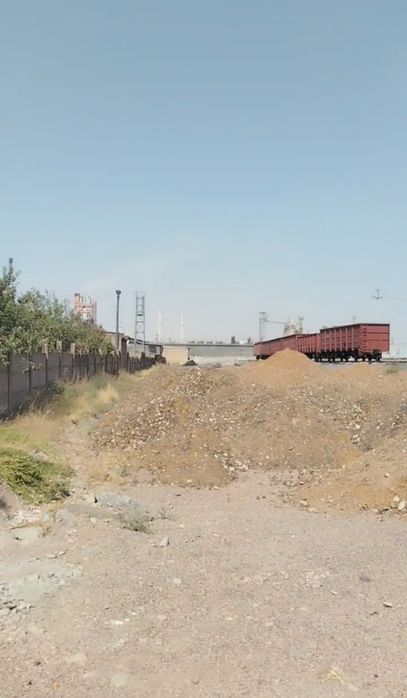 Продается база с ЖД веткой 216 соток ориентир Ахангаран Цемент