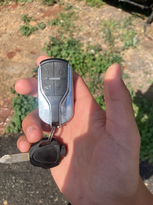 Продам обмен скутер на альфу