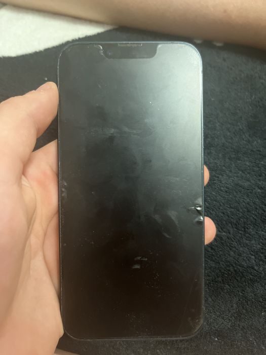 Vand iphone 14 pentru piese urgent