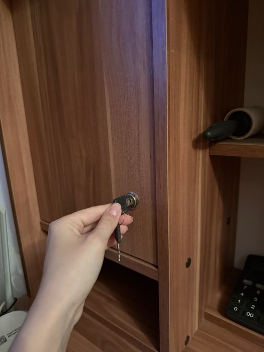 стол в отличном состоянии