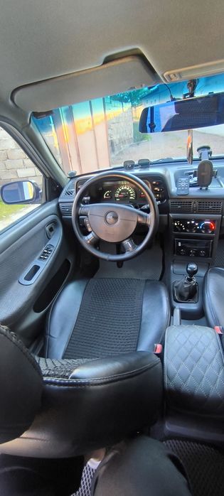 Nexia 1 donc 2008 super