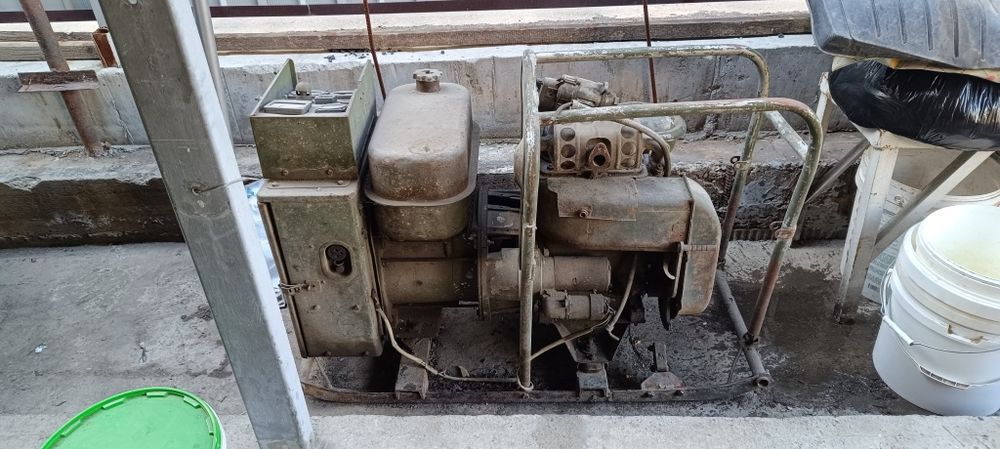 Советский генератор 80000