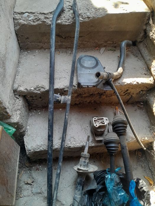 Запчасти пассат  срочно
