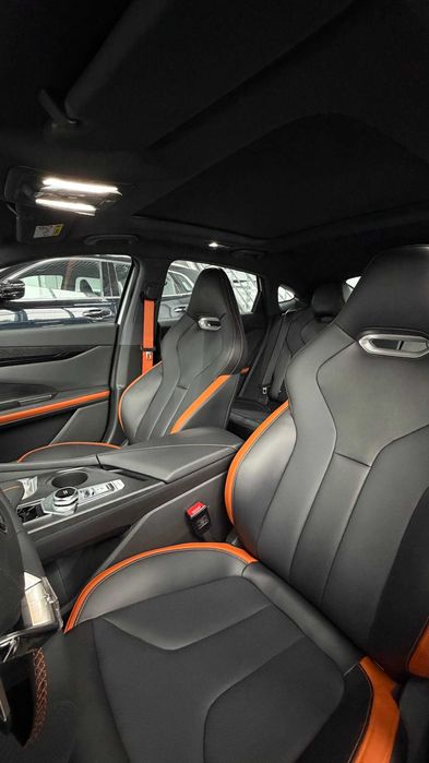 Лифтбек Changan Uni-V