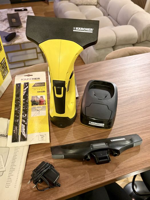 Aspirator geamuri Karcher WV5 Premium Non-Stop Cleaning Kit