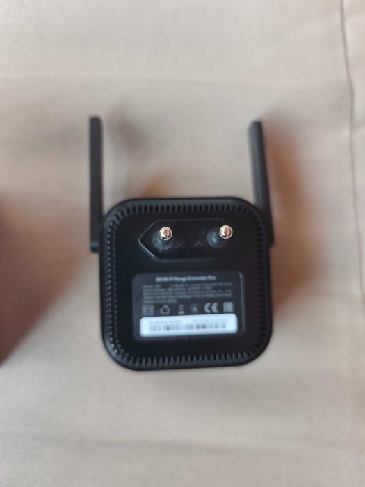 WI FI усилвател Xiaomi Mi Range Extender