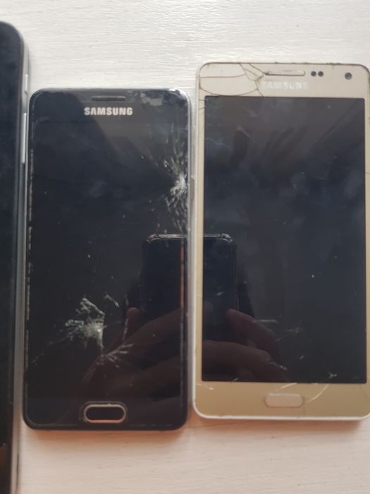 2 планшета разбитый экра,star gt,2 телефона a5