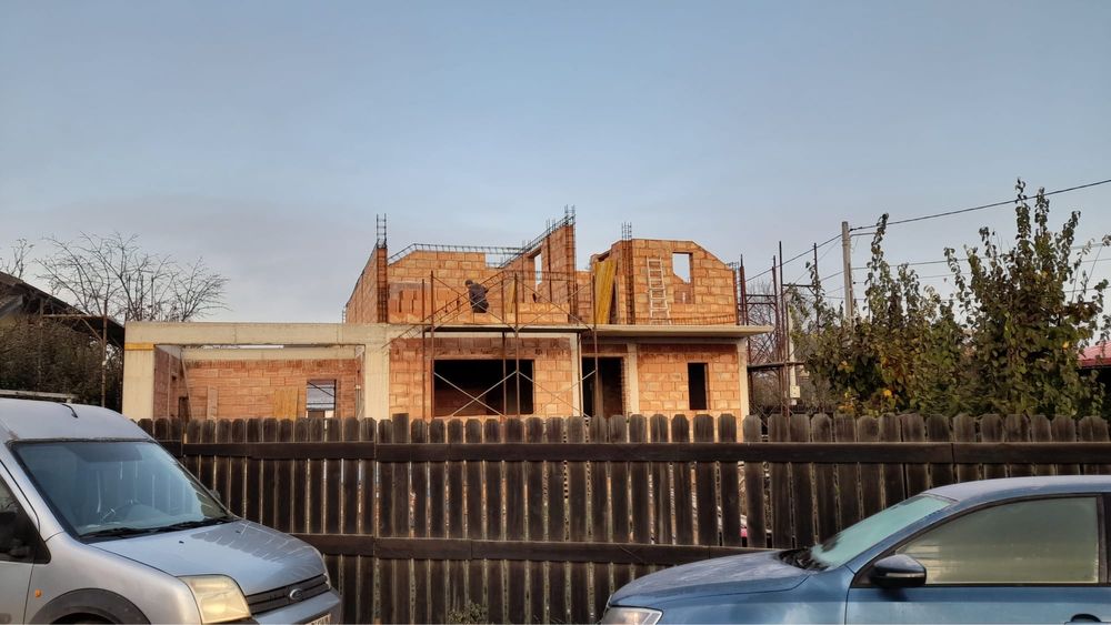 Echipa de constructii construim case de la 0 !