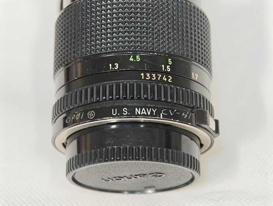 Obiectiv Canon FD 135mm f/2.8 "U.S. NAVY" (USS Midway) #133742 *RARITATE*