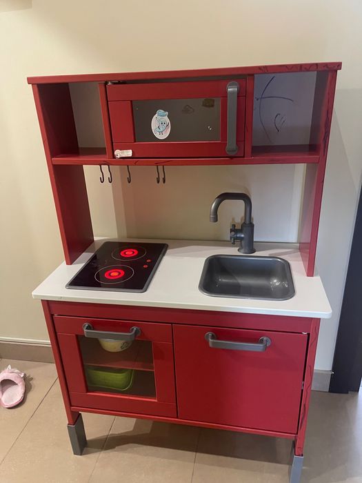 Продам детскую кухню ИКЕА