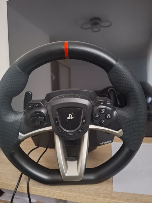 Vand volan ps4 ps5 pc in stare foarte buna