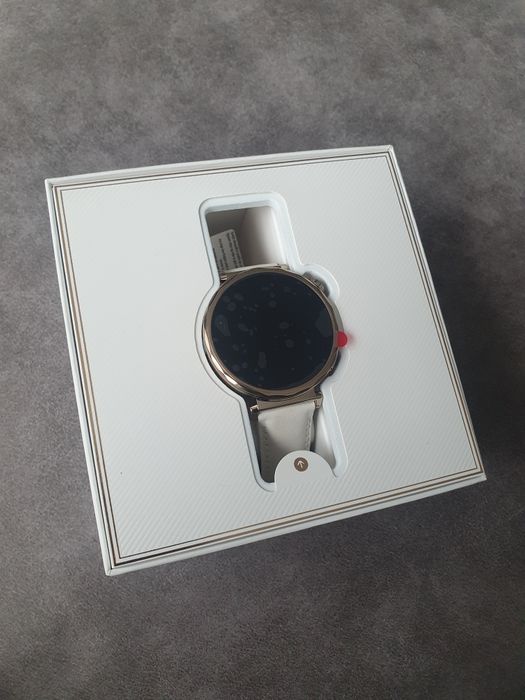 HUAWEI WATCH GT 5 WHITE JNA-B19L White Composite Leather Strap 41 MM