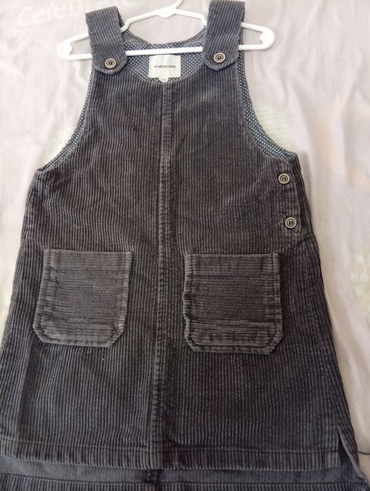 Продам дёшево вещи для девочек.