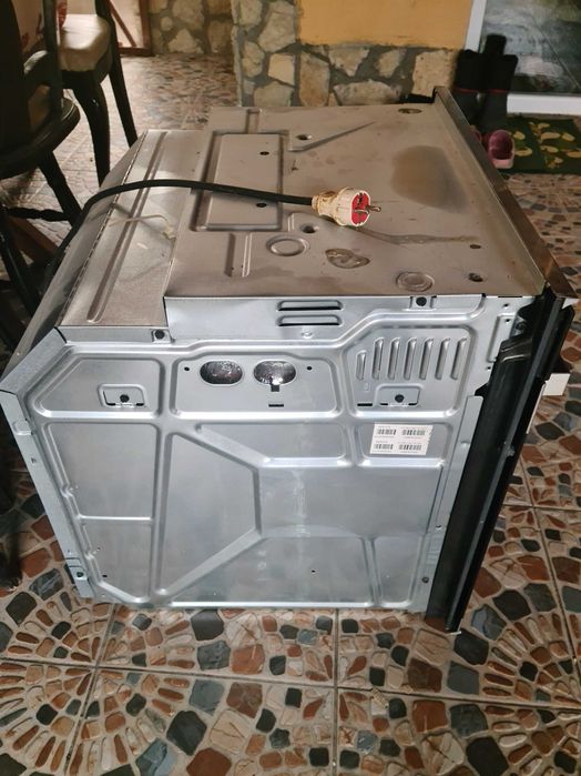 Cuptor electric Ariston Hotpoint