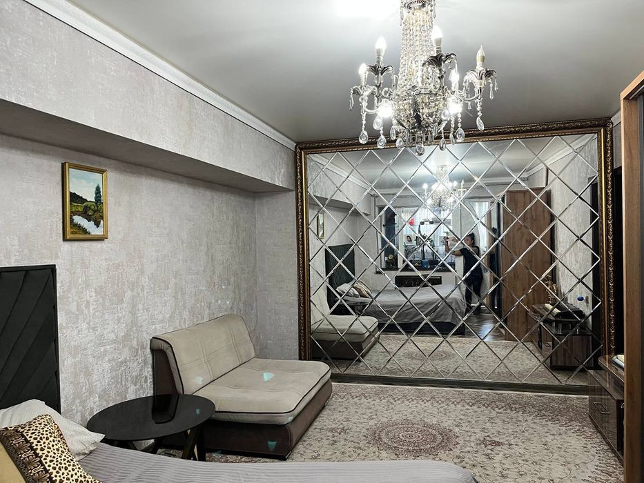 Срочно! Квартира  на Ц4-кафе Бухара 1*2/2/4 общ пол 42м Евро с мебелью