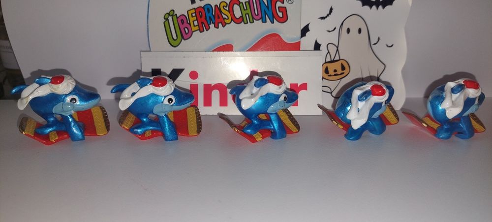 Jucarii kinder la buc