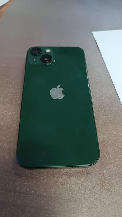 Продам iPhone 13 память 256 Гб