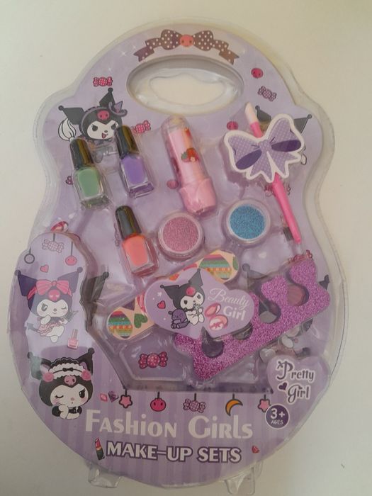 Продам новый детский набор косметика для девочки.