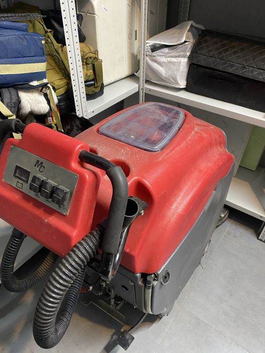 Поломоечная машина Cleaner