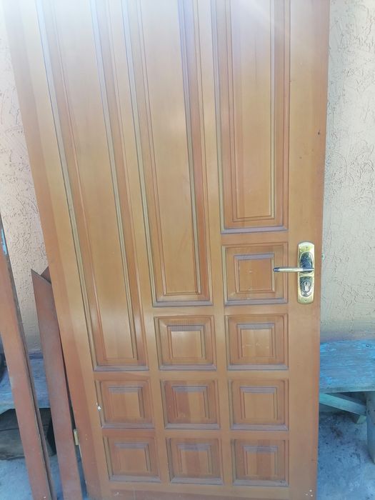Меж комнатные двери бу