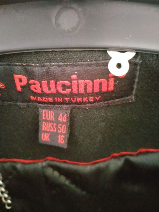 Продам женские пальто