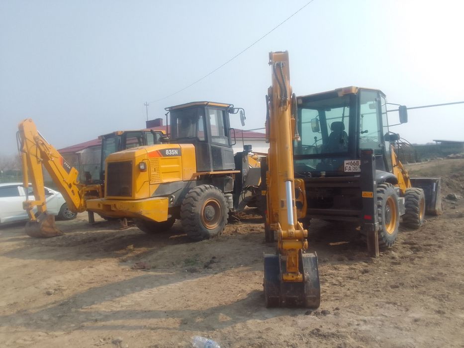 Экскаватор гусиничний. Погрузчик 1.8 лик. Трактор погрузчик 2 дона