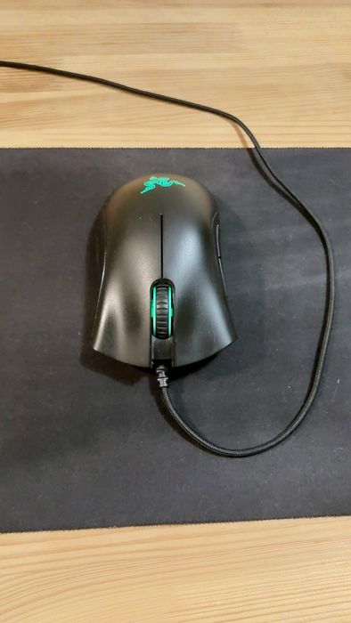 Мишка Razer Deathadder Essential