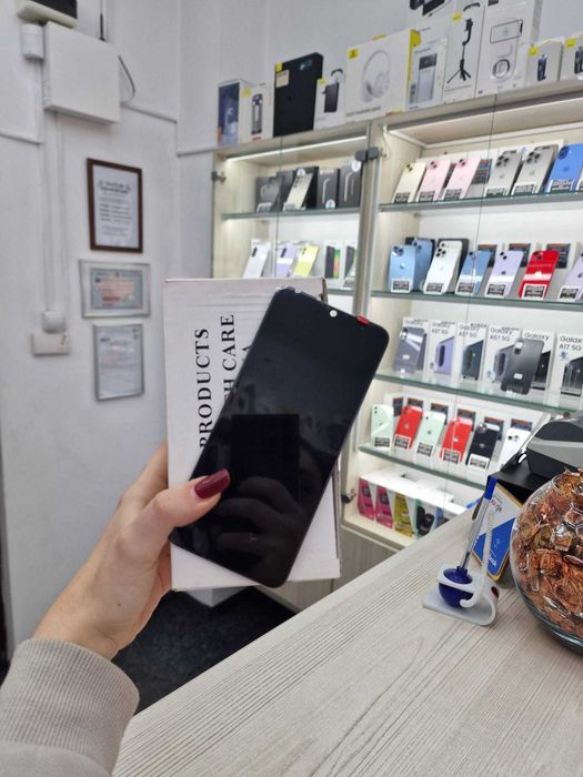 ecran Redmi Note 8T  COMPATIBIL- Montaj disponibil/ Rate