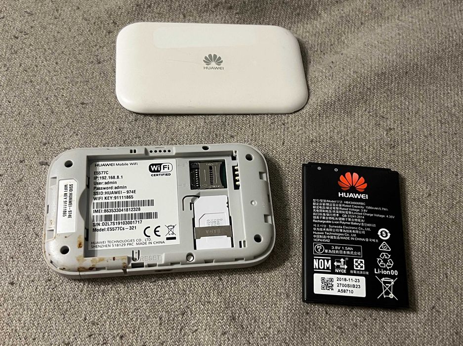Router portabil Huawei Mobile WiFi E5577Cs 321 4G LTE