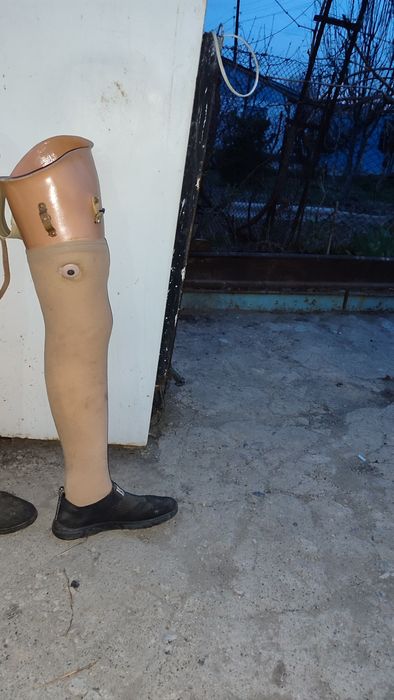 Продам два протезы