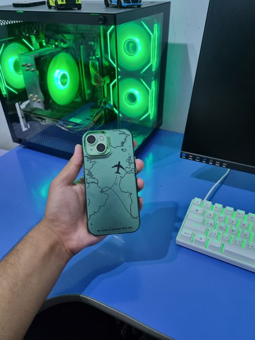 iphone 15 green