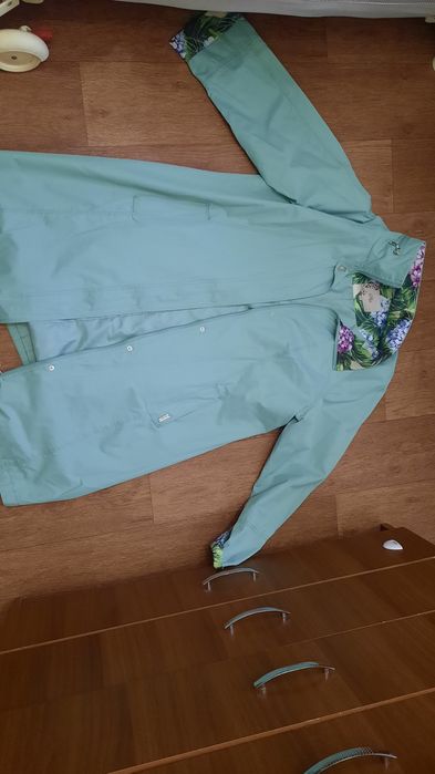 продаю пальто, куртки 52-54 р