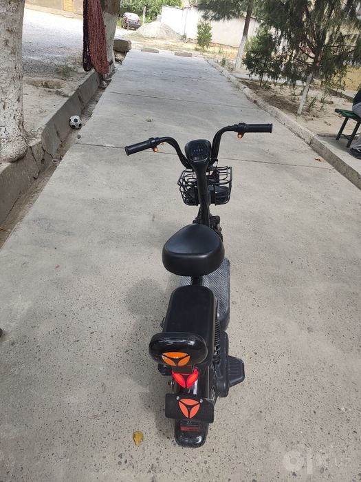 Yadea bor oy bildi olinganiga 720 km yurgan